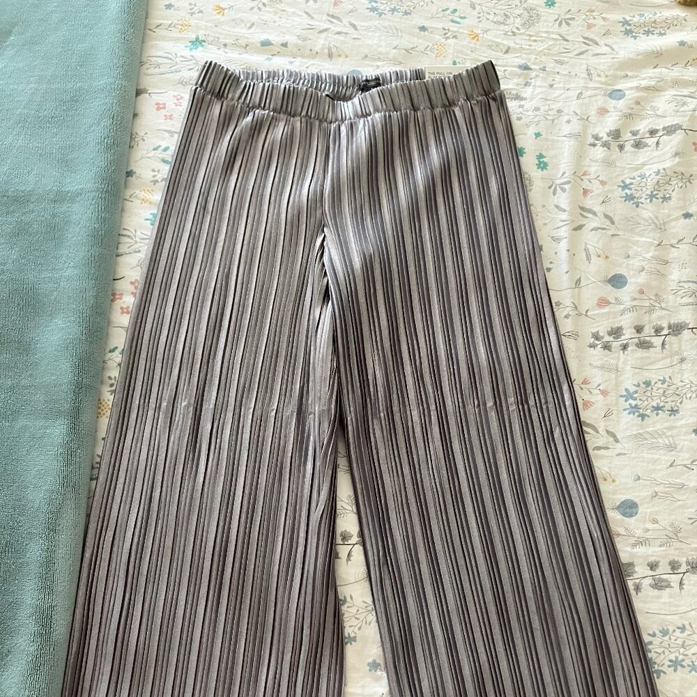 Ann Taylor Metallic Silver Pleated Slim Wide-Leg Pull On Ankle Pants
